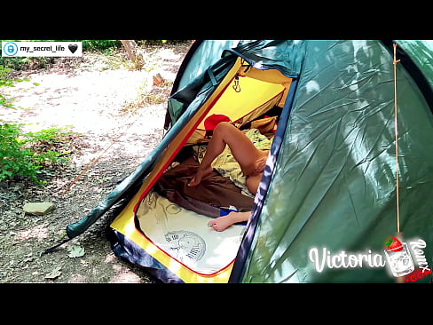 ❤️ Filmado com a câmera Masturbação apaixonada de Stranger em uma tenda ️ Porno vk em nós pt-br.mass-pr.ru ﹏