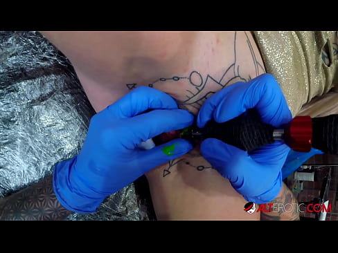 ❤️ Extremamente tatuada, a brasa Sully Savage fez uma tatuagem em seu clítoris ️ Porno vk em nós pt-br.mass-pr.ru ﹏